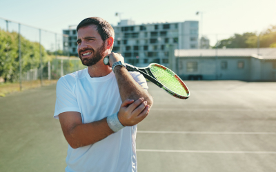 Épicondylite tennis elbow symptômes traitements efficaces | Centre Main Épaule du Vert Galant | Tremblay (93)